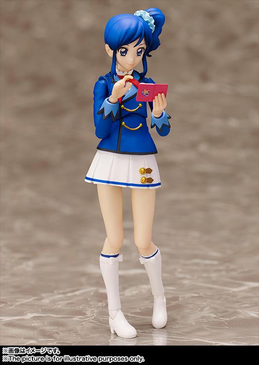 Preview: Aoi Kiriya Actionfigur S.H. Figuarts in ihrer Winter Schuluniform