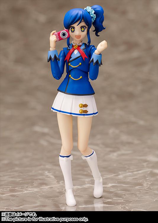 Preview: Aoi Kiriya Actionfigur S.H. Figuarts in ihrer Winter Schuluniform