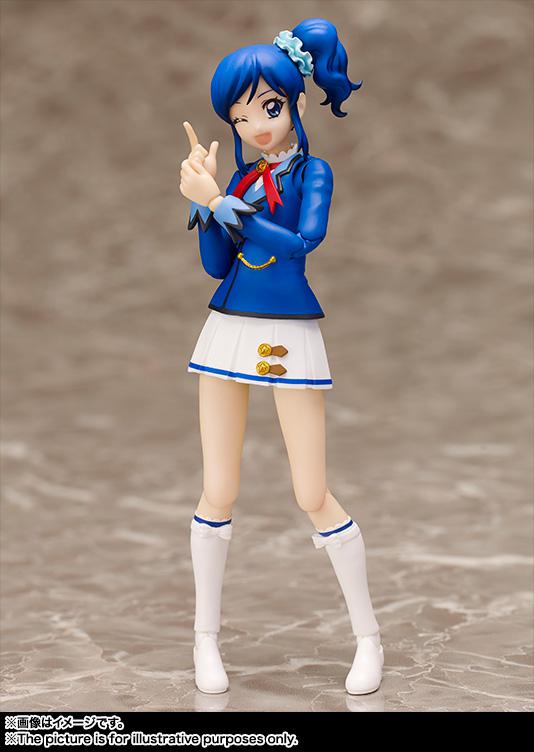 Preview: Aoi Kiriya Actionfigur S.H. Figuarts in ihrer Winter Schuluniform