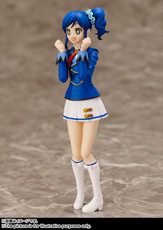 Preview: Aoi Kiriya Actionfigur S.H. Figuarts in ihrer Winter Schuluniform