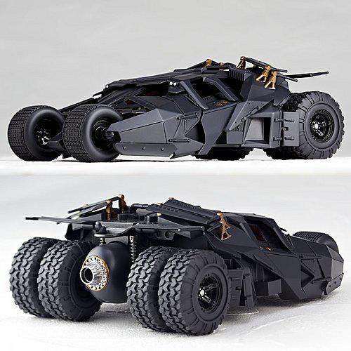 Preview: Batmobil Tumbler - Batman Dark Knight Rises - Revoltech