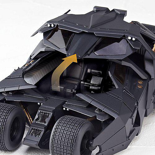 Preview: Batmobil Tumbler - Batman Dark Knight Rises - Revoltech