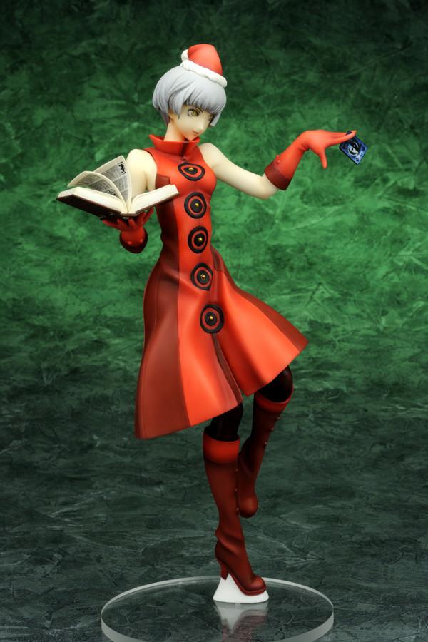 Preview: Elizabeth - Persona 3 - Christmas Version