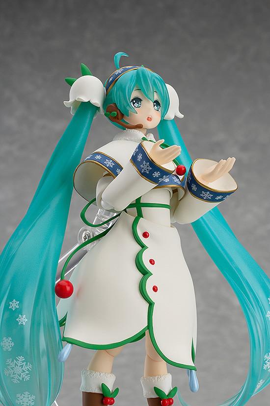 Preview: Figma EX-024 Hatsune Miku Snow Bell Ver.