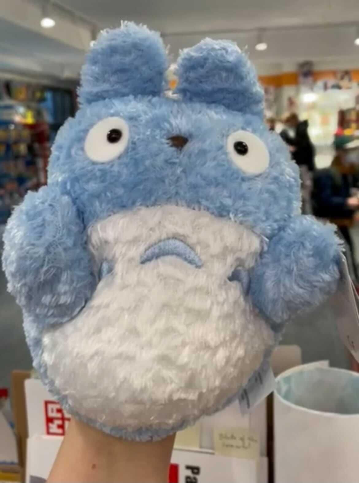 Preview: Ghibli - flauschige Totoro Handpuppe blau - 20 cm - Studio Ghibli