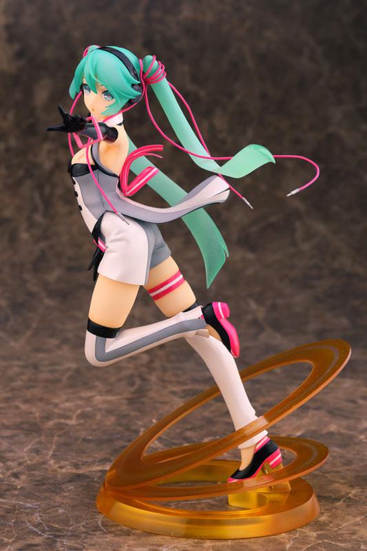 Preview: Hatsune Miku - Nijigen Dream Fever - Alphamax