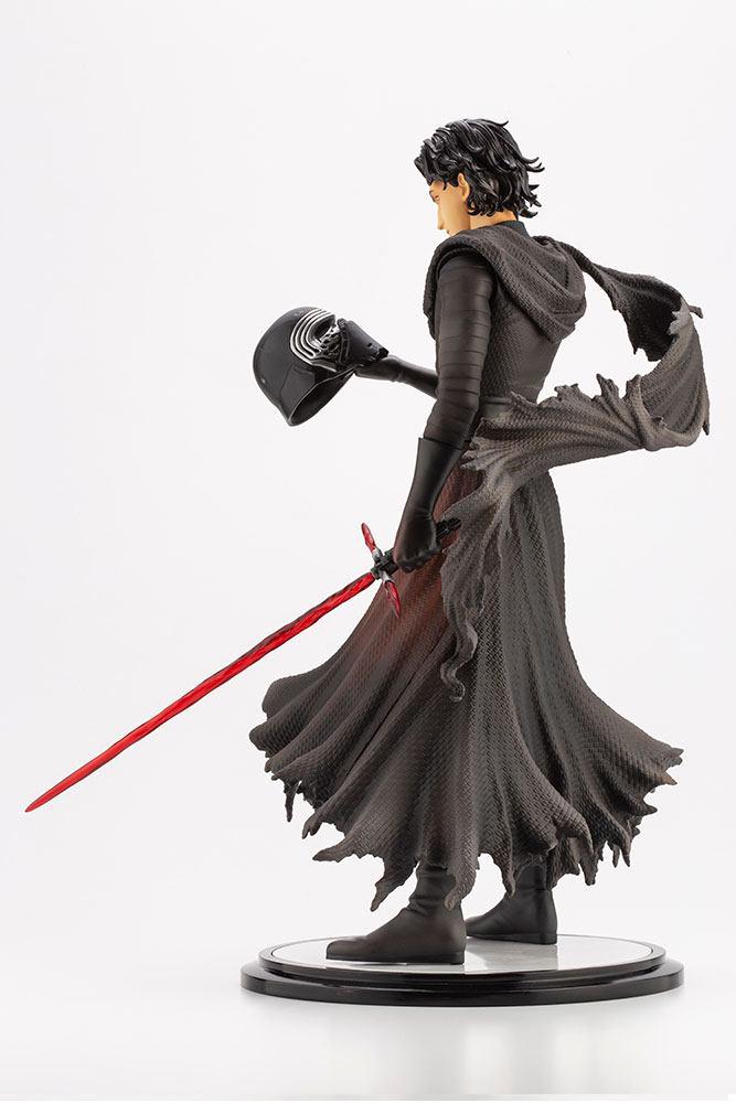 Preview: Kylo Ren (Cloaked in Shadows) - Star Wars Episode VII - ARTFX