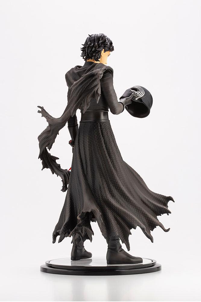 Preview: Kylo Ren (Cloaked in Shadows) - Star Wars Episode VII - ARTFX