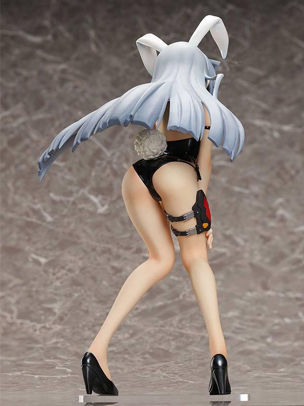 Preview: Laura Bodewig - 1/4 B-Style Bunny Bare Leg - FREEing