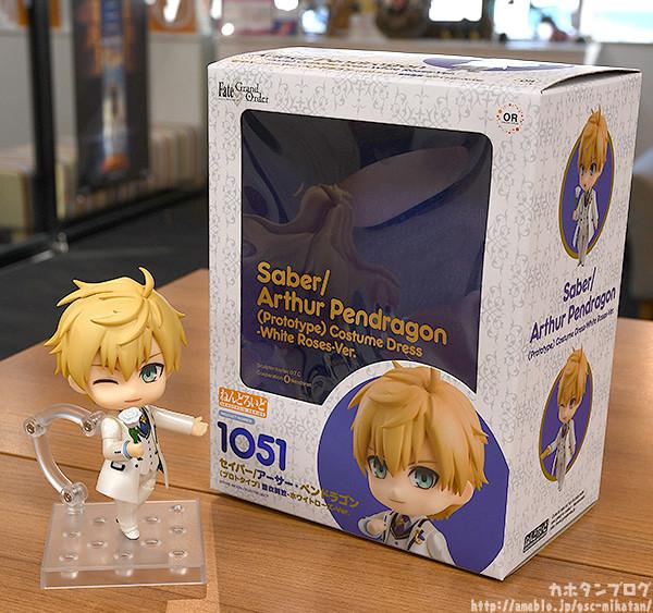 Preview: Nendoroid 1051 Arthur Pendragon Costume Dress White Rose Ver.