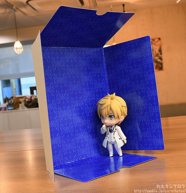 Preview: Nendoroid 1051 Arthur Pendragon Costume Dress White Rose Ver.