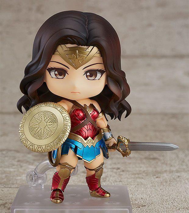 Preview: Nendoroid 818 Wonder Woman - Hero's Edition