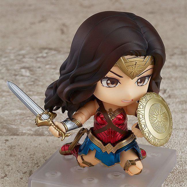 Preview: Nendoroid 818 Wonder Woman - Hero's Edition