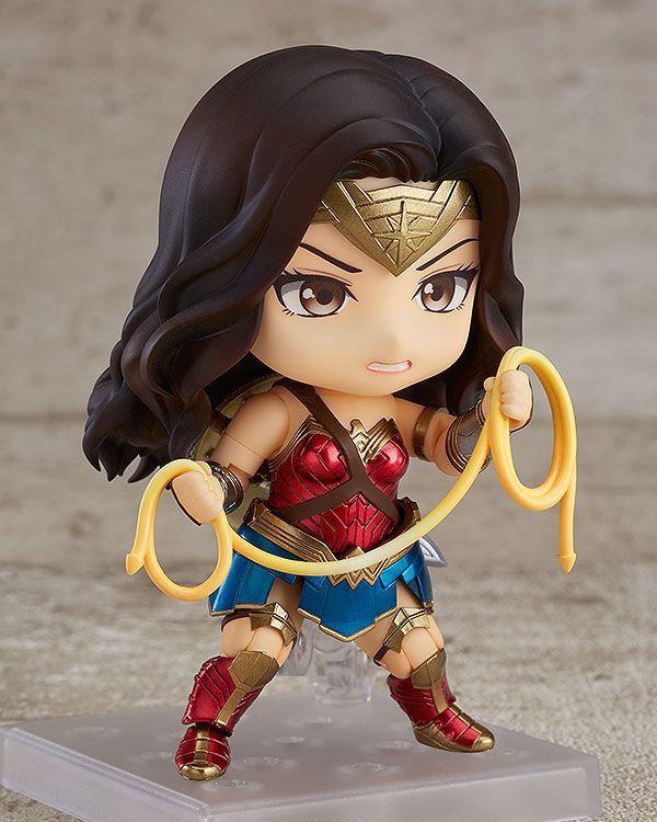 Preview: Nendoroid 818 Wonder Woman - Hero's Edition