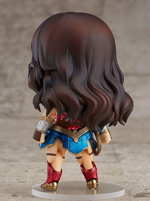 Preview: Nendoroid 818 Wonder Woman - Hero's Edition