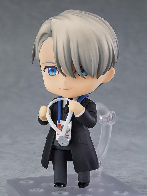 Preview: Nendoroid 865 Viktor Nikiforov Coach Ver.