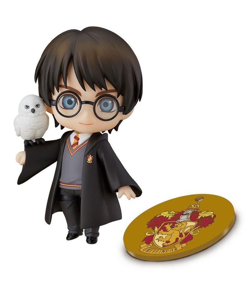 Preview: Nendoroid 999 Harry Potter mit exklusiver Gryffindor-Base