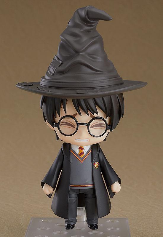 Preview: Nendoroid 999 Harry Potter mit exklusiver Gryffindor-Base