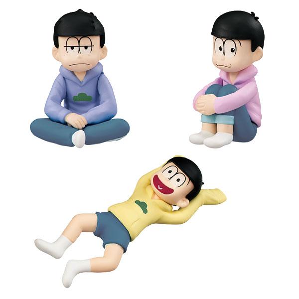 Preview: Osomatsu-san - Palmate Mini-Figuren Set - We are Family! (7 Figuren mit Tisch und Hintergrund)