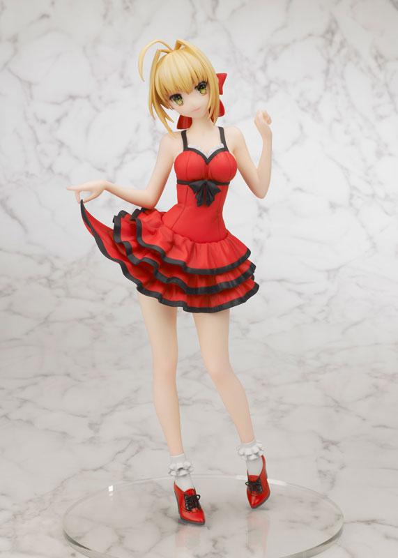 Preview: Saber Nero - Crimson Modern Costume