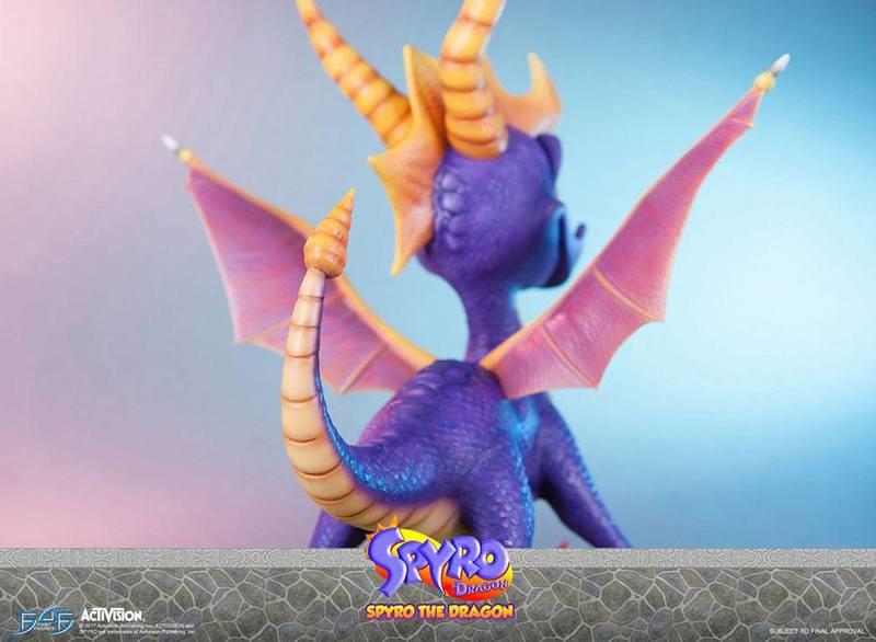 Preview: Spyro the Dragon - First 4 Figures Statue