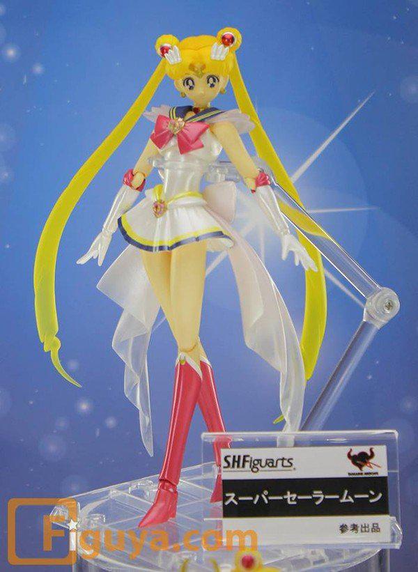 Preview: Super Sailor Moon - S.H. Figuarts