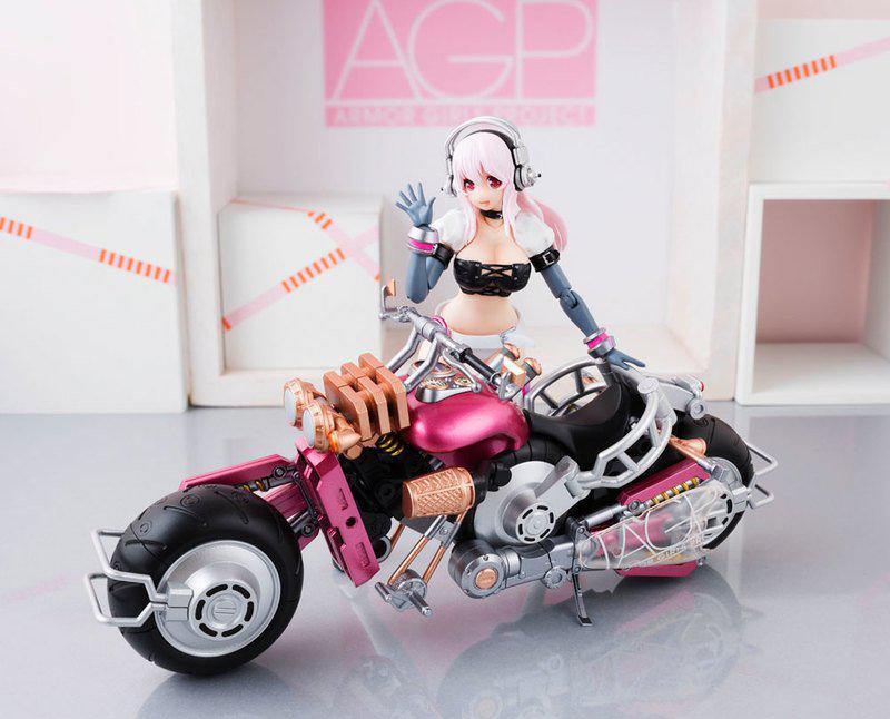 Preview: Super Sonico mit Super Bike Robo - A.G.P. Actionfigur