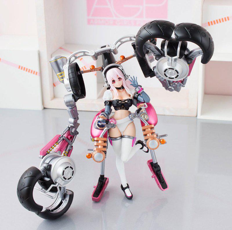 Preview: Super Sonico mit Super Bike Robo - A.G.P. Actionfigur