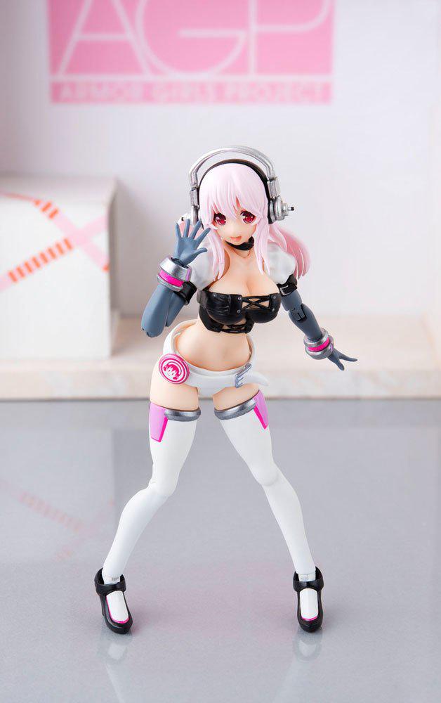 Preview: Super Sonico mit Super Bike Robo - A.G.P. Actionfigur