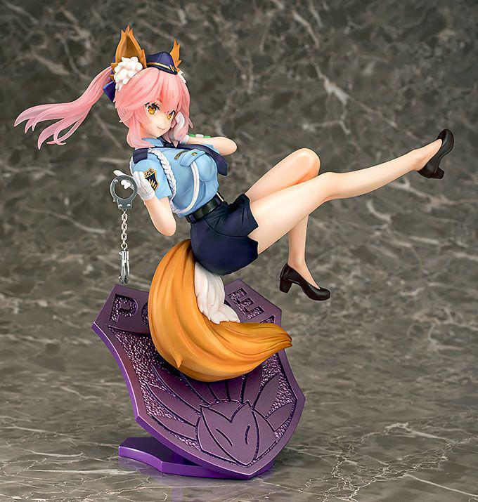 Preview: Tamamo no Mae - Police Fox - Phat!