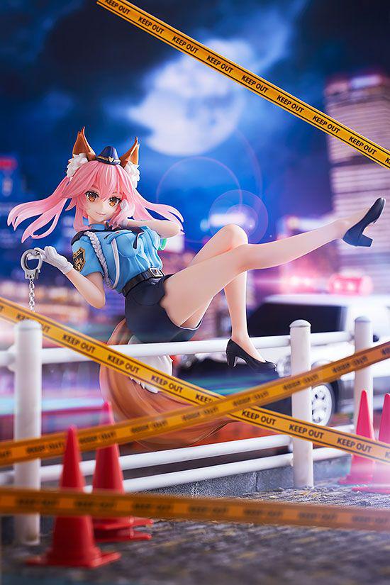 Preview: Tamamo no Mae - Police Fox - Phat!