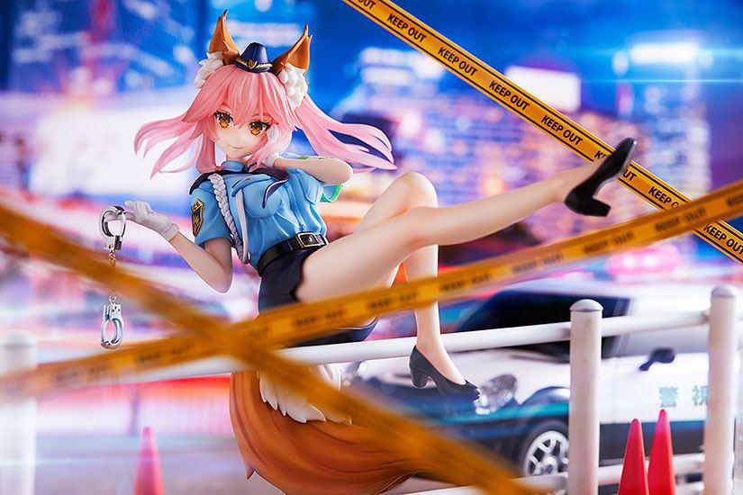 Preview: Tamamo no Mae - Police Fox - Phat!