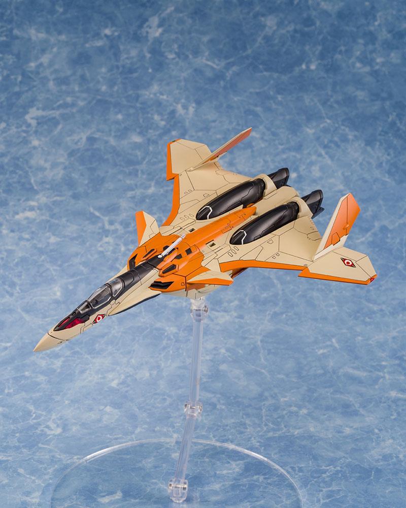 Preview: VF-31D Skuld SP 20 - Variable Fighter Girls Model Kit - Aoshima