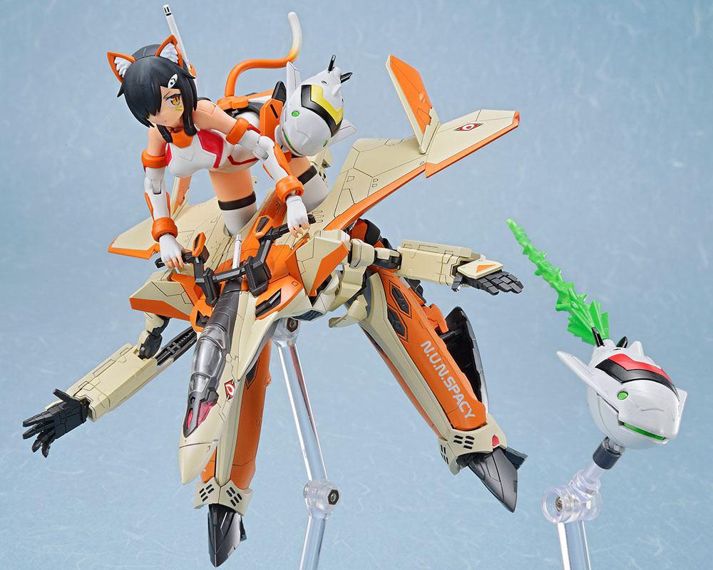 Preview: VF-31D Skuld SP 20 - Variable Fighter Girls Model Kit - Aoshima