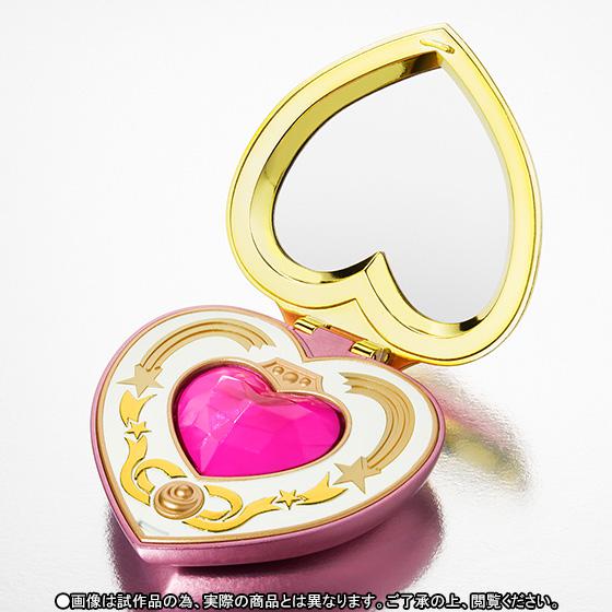 Preview: Verwandlungsbrosche Staffel S - Cosmic Heart Compact - Exklusive 1/1 Proplica