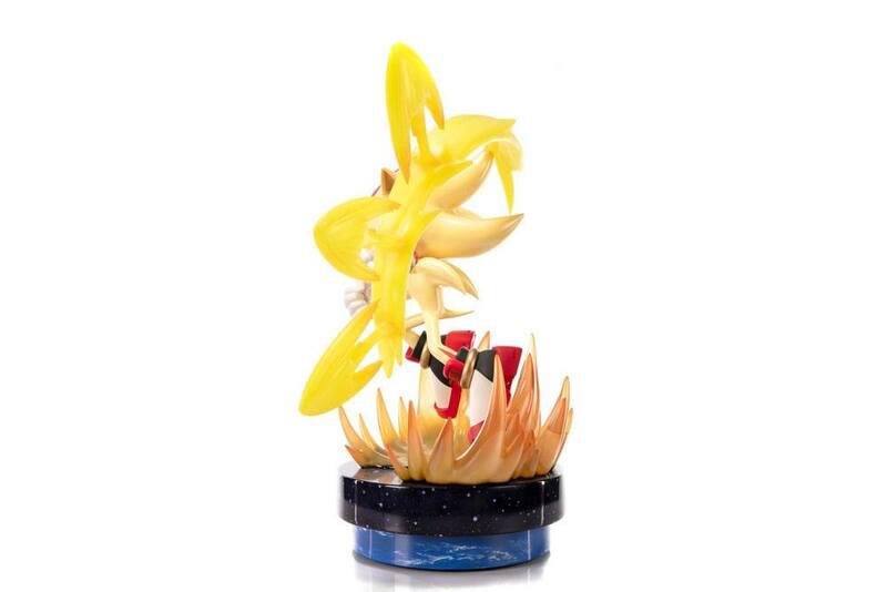 Preview: Super Shadow - Sonic the Hedgehog - First 4 Figures