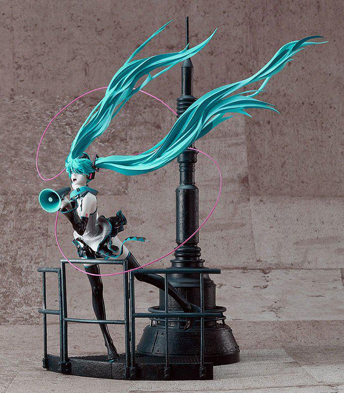 Preview: Miku Hatsune - Love is War Refined Version - Good Smile Company