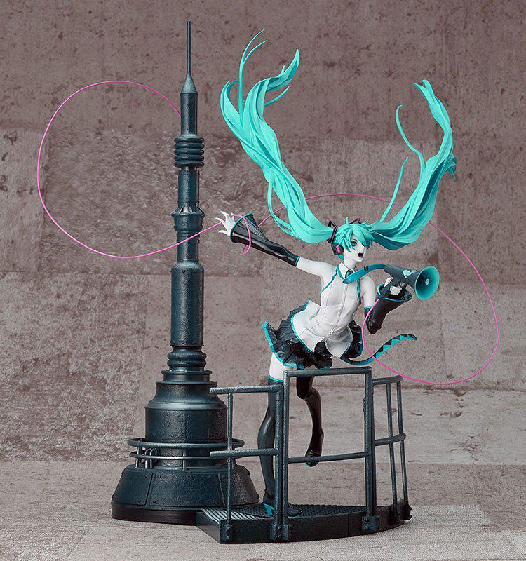 Preview: Miku Hatsune - Love is War Refined Version - Good Smile Company