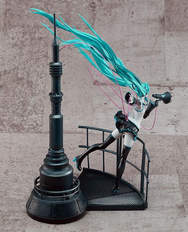 Preview: Miku Hatsune - Love is War Refined Version - Good Smile Company