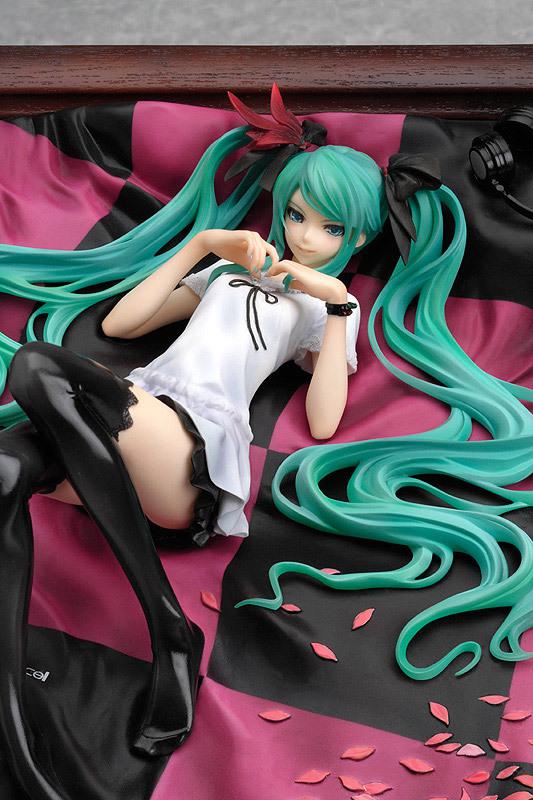 Preview: Miku Hatsune - The world is mine - brauner Rahmen - Good Smile - Neuauflage