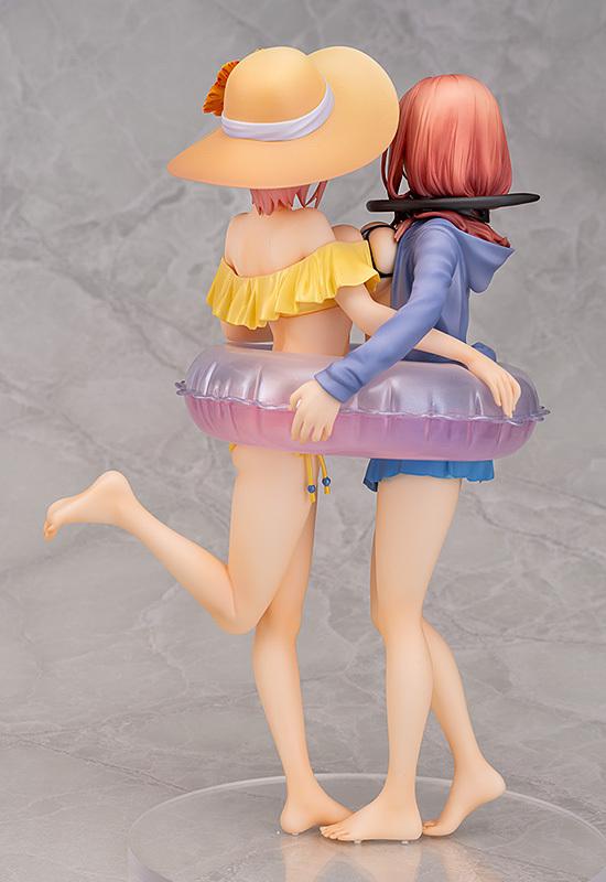 Preview: Miku und Ichika Nakano - Wing