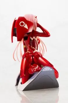 Zero Two - Darling in the Franxx - Statue 1/7 - Kotobukiya