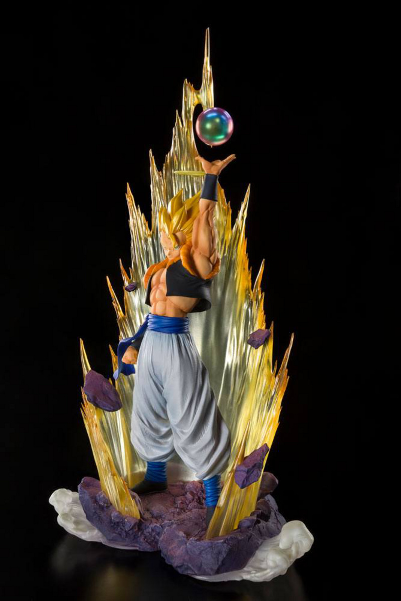 Gogeta Super Saiyajin - Figuarts Zero Fusion Reborn