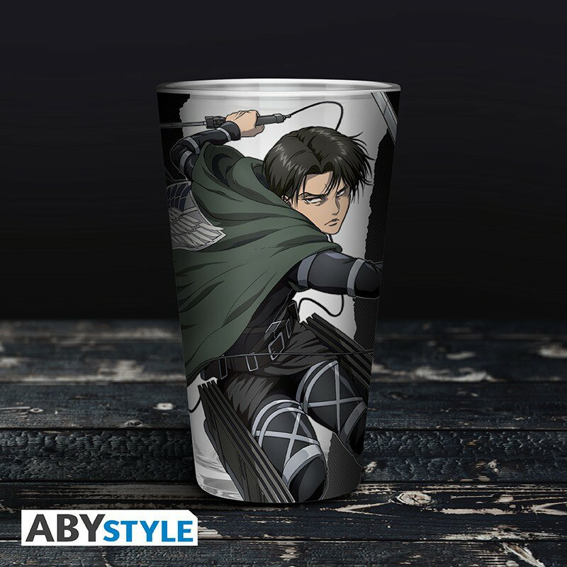 Levi Ackerman - Attack on Titan - großes Glas - AbyStyle 