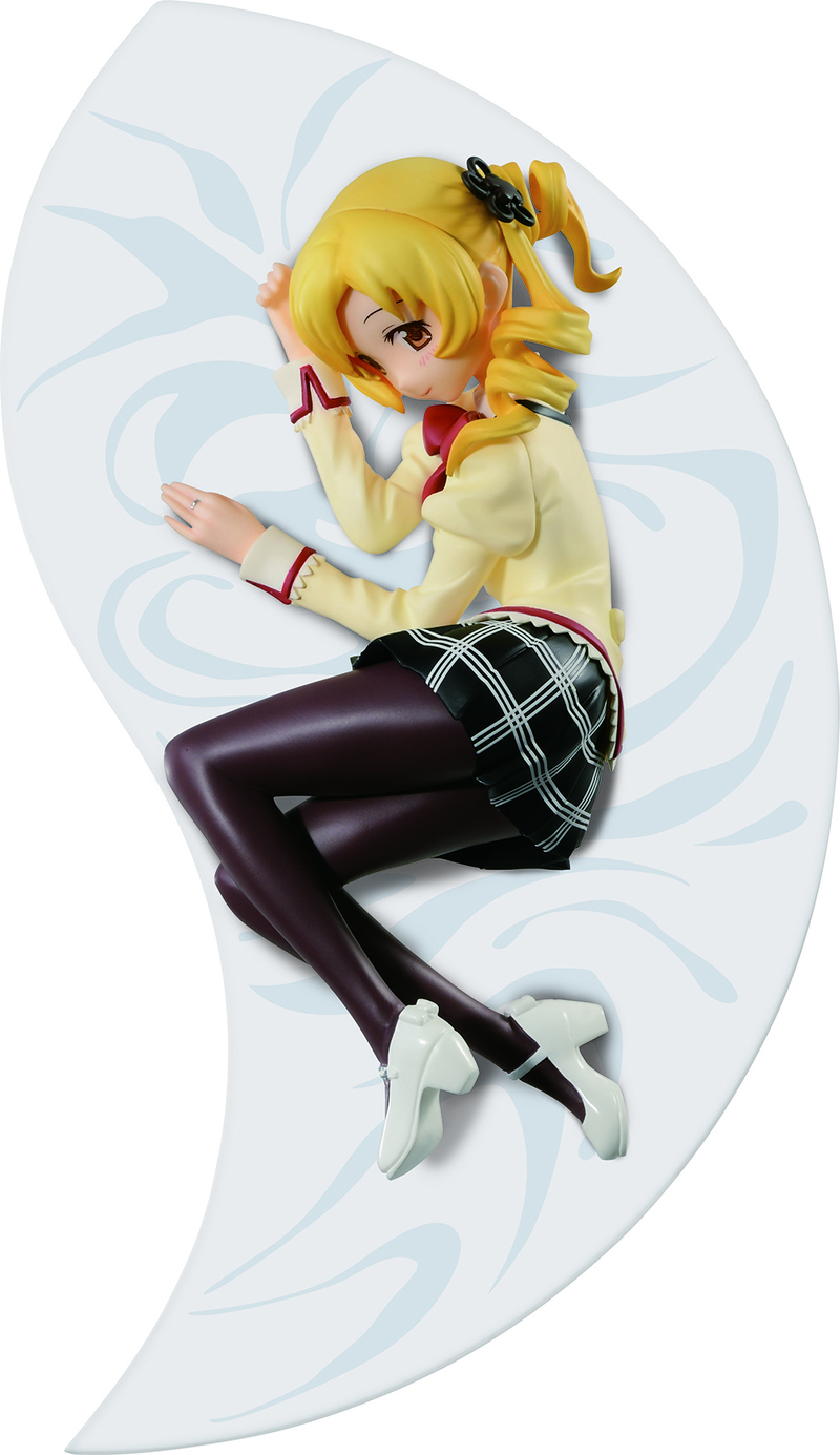 Mami Tomoe - Schuluniform - geschlossene Augen - relax time