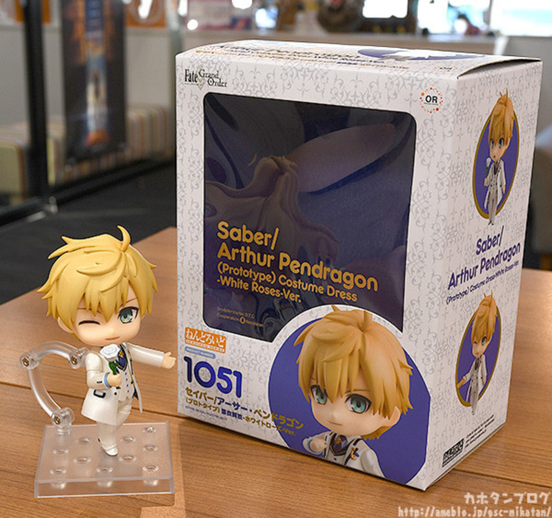 Nendoroid 1051 Arthur Pendragon Costume Dress White Rose Ver.