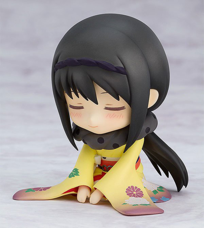 Nendoroid 722 Akemi Homura - Kimono Haregi Ver.