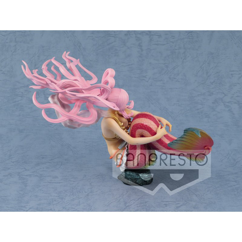 Shirahoshi - SCulture - Regenbogen Farbversion - Fensterbox