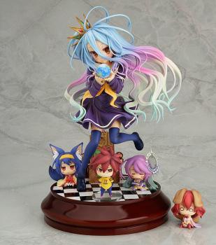 Shiro mit Chibi Sora, Izuna, Jibril und Steph - Phat!