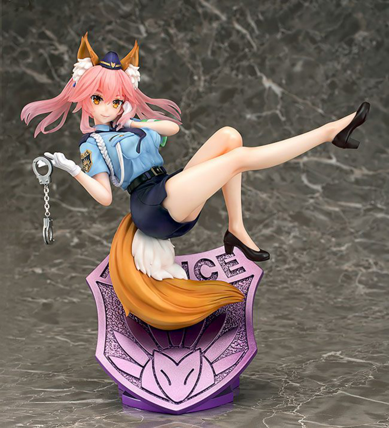 Tamamo no Mae - Police Fox - Phat!